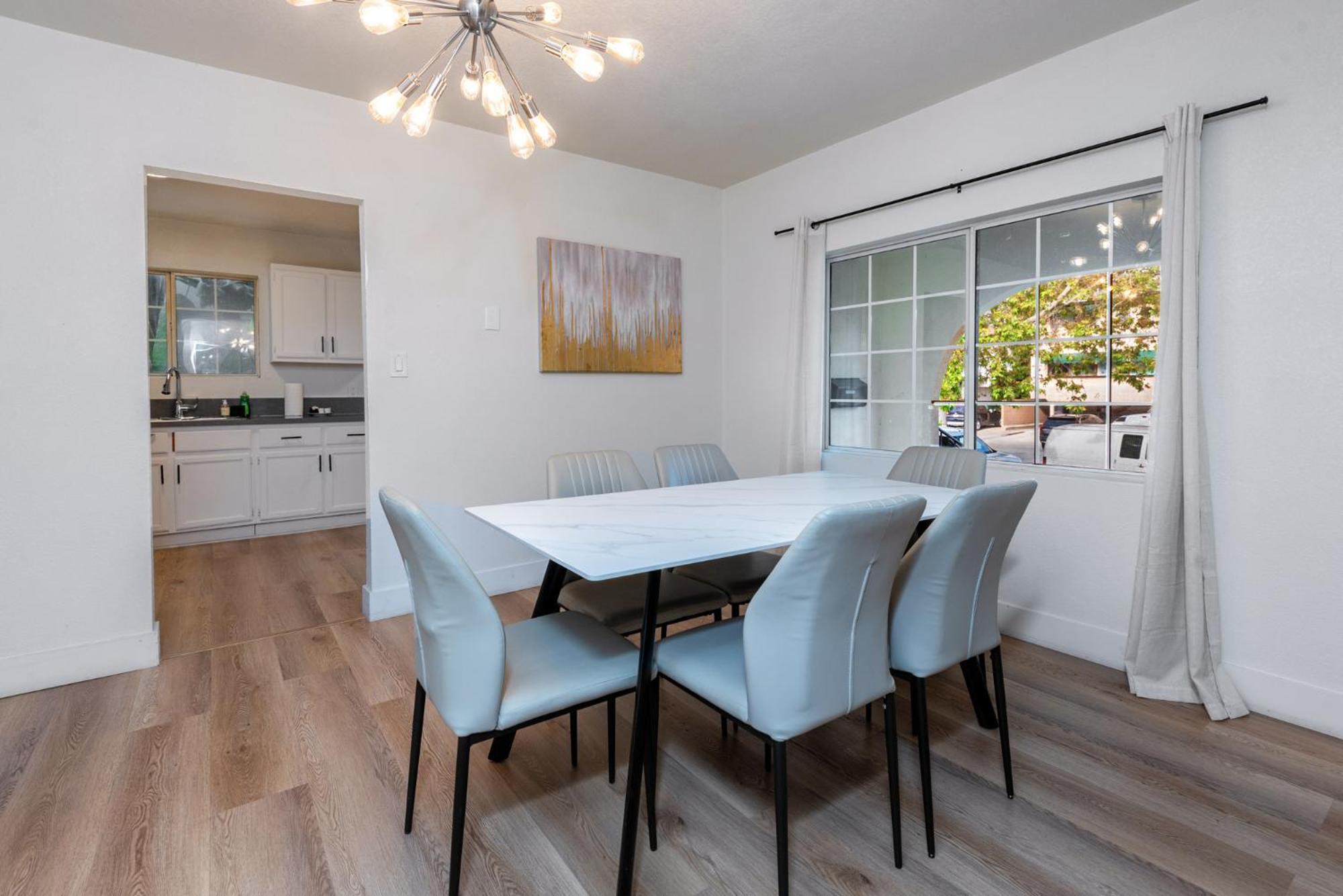 Appartement Modern 1bd In Prime Location *