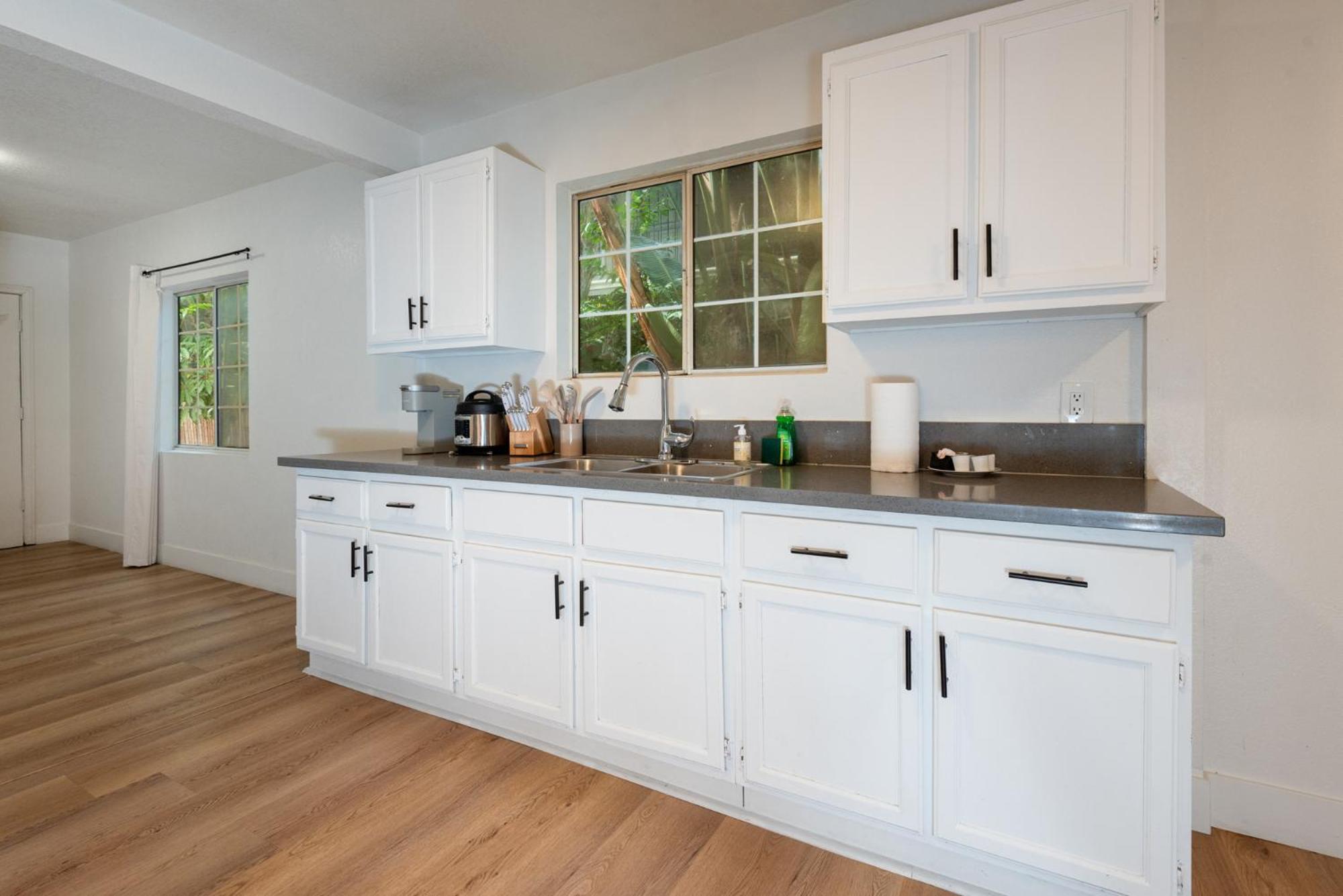Modern 1bd In Prime Location * Los Angeles