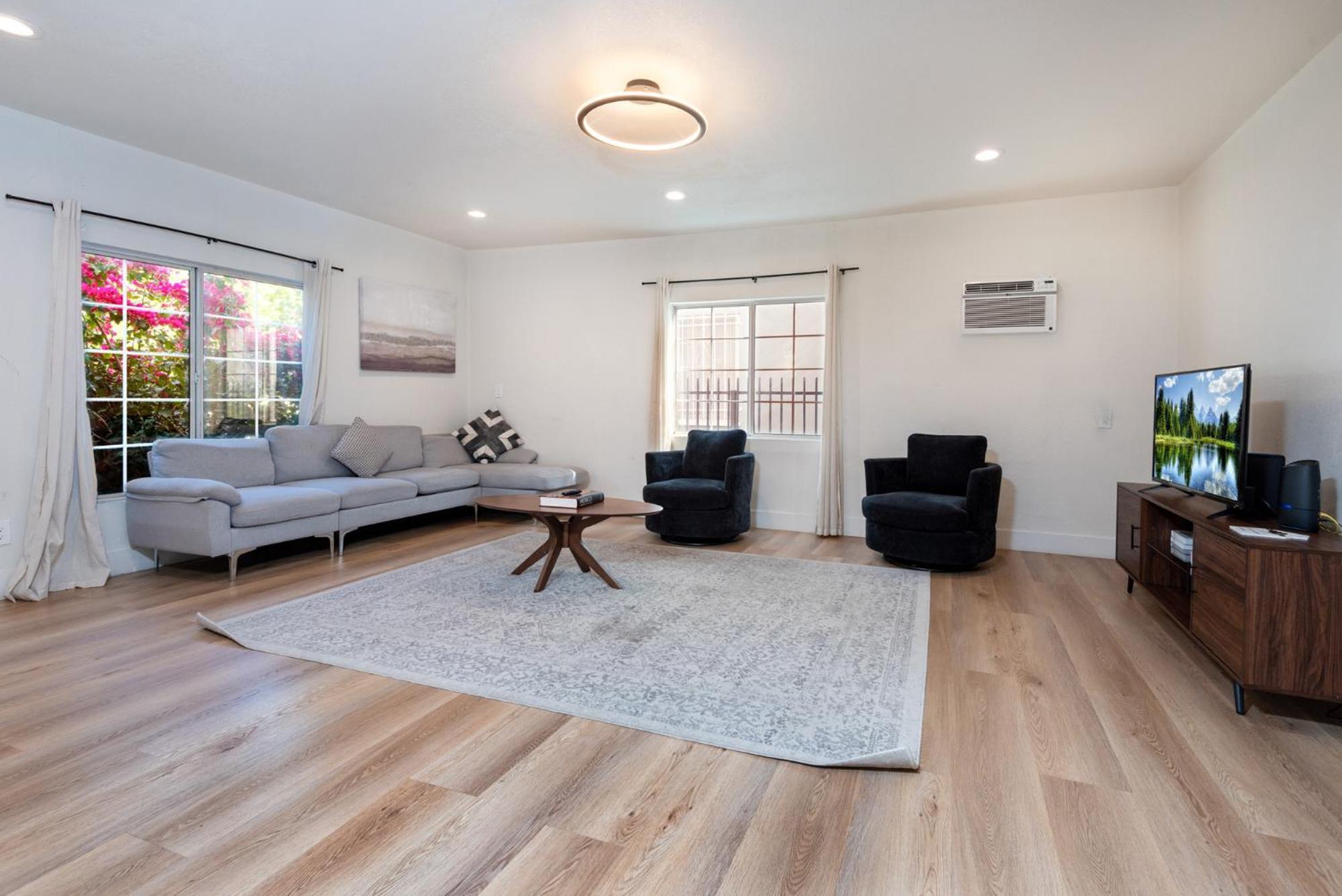 Modern 1bd In Prime Location Appartement