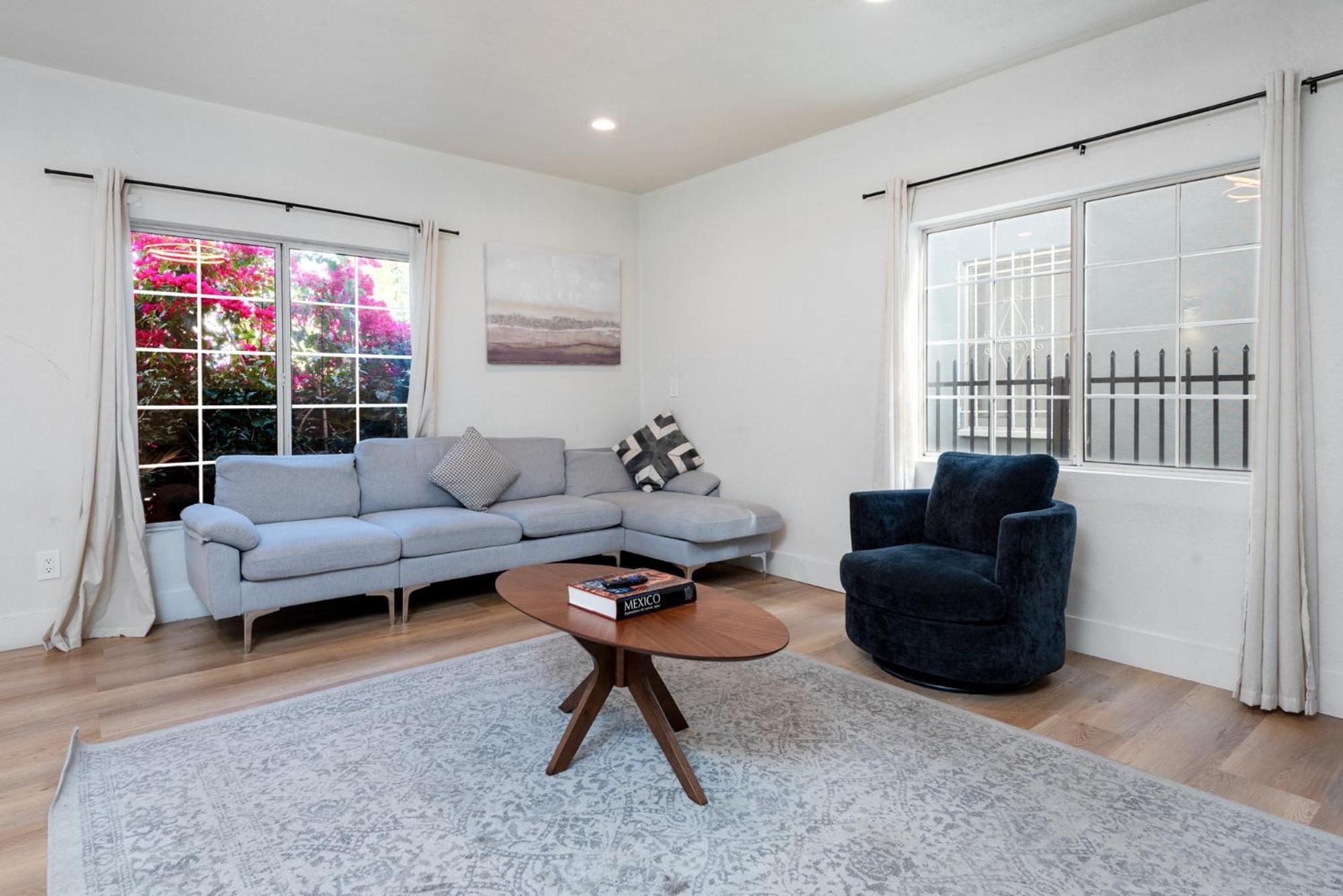 Appartement Modern 1bd In Prime Location *